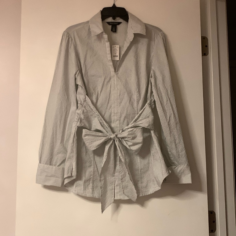 Size 12 White House Black Market tie front blouse button up long sleeve New NWT